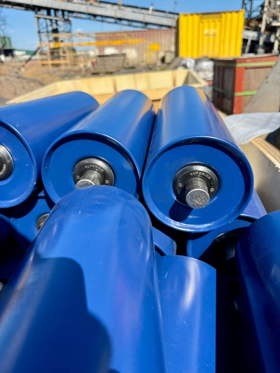 Batch of blue Superior steel rollers